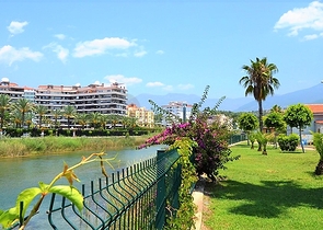 Пентхаус с видом на горную реку Дим-Чай