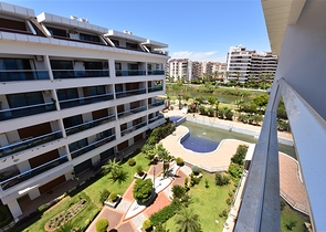 Пентхаус с видом на горную реку Дим-Чай