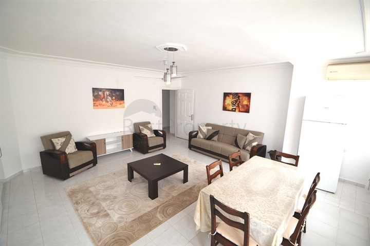 Недорогая меблированная квартира 2+1 в Махмутларе