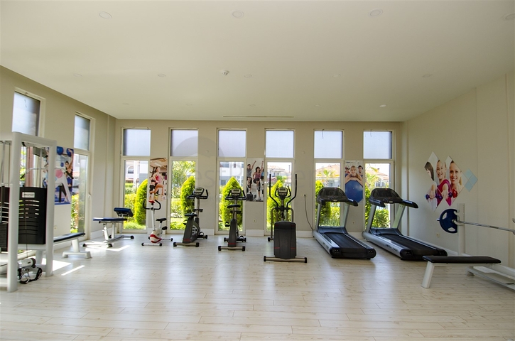 Вилла 3+1 в комплексе в районе Дошемеальты Анталья