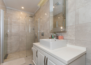 Вилла 3+1 в комплексе в районе Дошемеальты Анталья