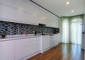 Вилла 3+1 в комплексе в районе Дошемеальты Анталья