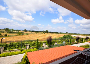 Вилла 3+1 в комплексе в районе Дошемеальты Анталья