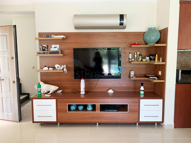 Вилла 3+1 с мебелью в самом центре города Кемера