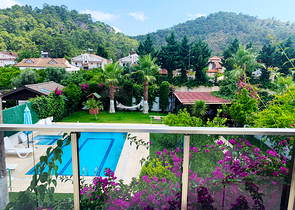 Вилла 3+1 с мебелью в самом центре города Кемера