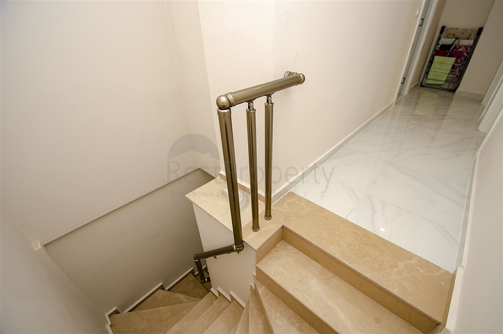 Квартира 3+1 с мебелью в Сарысу Коньяалты