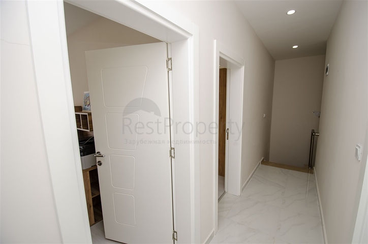 Квартира 3+1 с мебелью в Сарысу Коньяалты