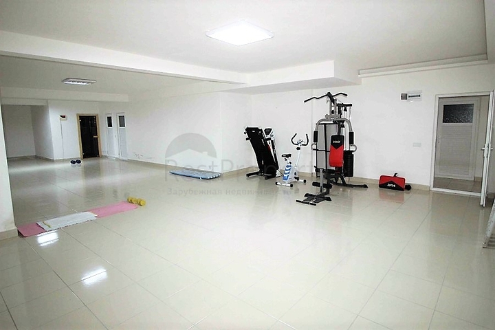 Меблированная трехкомнатная квартира в Махмутларе