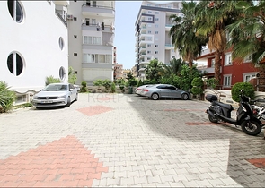 Меблированная трехкомнатная квартира в Махмутларе