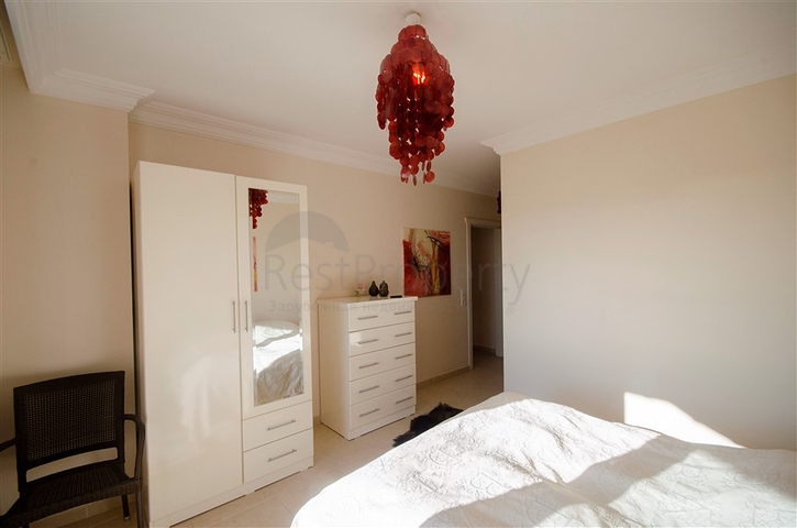 Трёхкомнатная квартира с видом на пляж Клеопатры