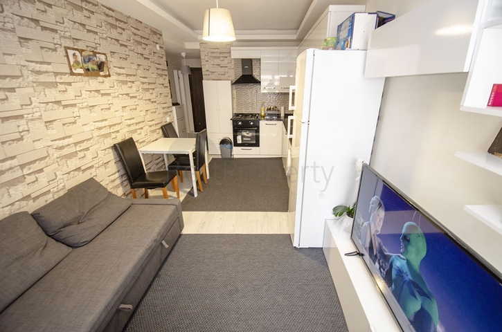 Двухкомнатная квартира с мебелью по доступной цене