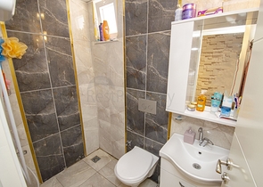 Двухкомнатная квартира с мебелью по доступной цене