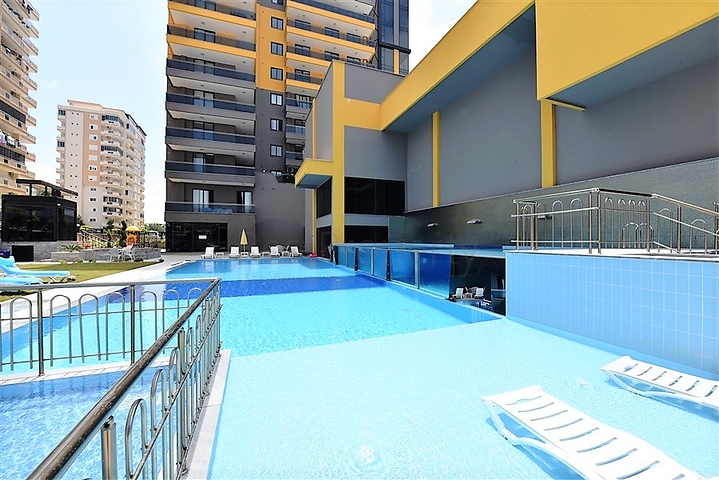 Трехкомнатная квартира в Махмутларе