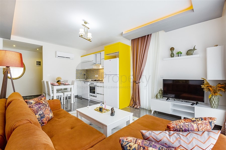 Меблированная двухкомнатная квартира в Махмутларе