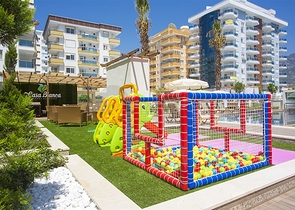 Меблированная двухкомнатная квартира в Махмутларе