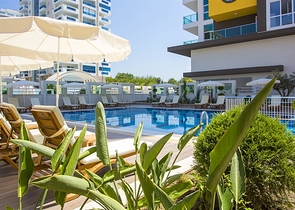 Меблированная двухкомнатная квартира в Махмутларе