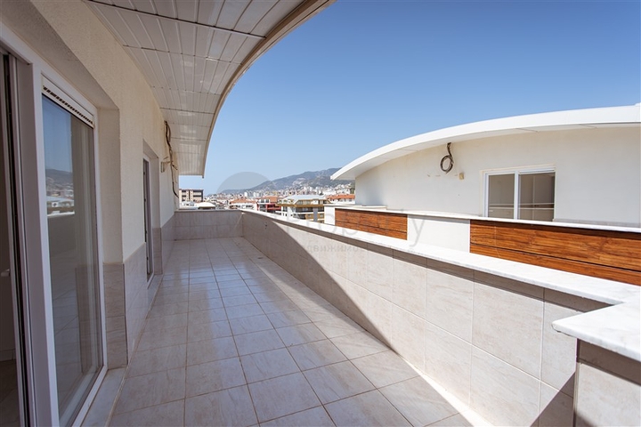 Просторный пентхаус для большой семьи