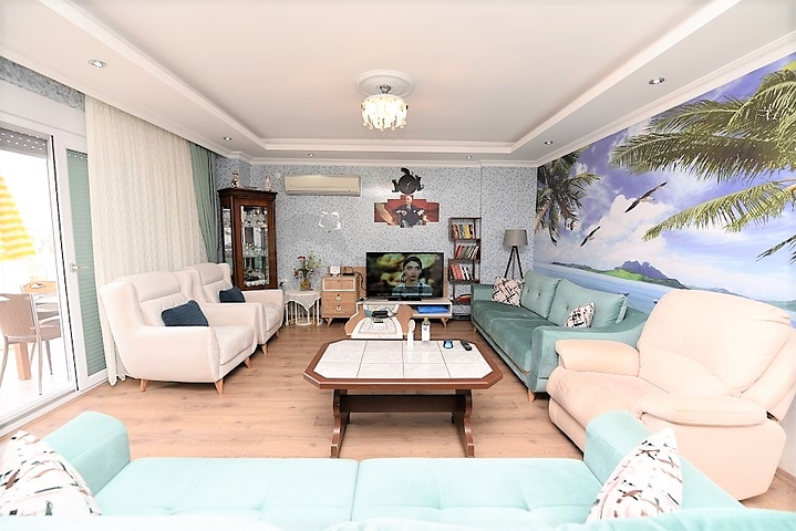 Пентхаус 3+1 для большой семьи в районе Авсаллар, Алания