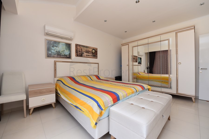 Пентхаус 3+1 для большой семьи в районе Авсаллар, Алания