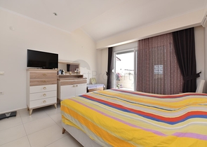 Пентхаус 3+1 для большой семьи в районе Авсаллар, Алания