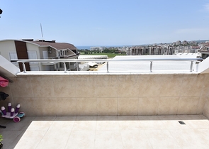 Пентхаус 3+1 для большой семьи в районе Авсаллар, Алания