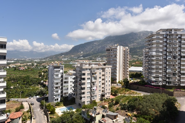 Просторная трёхкомнатная квартира в районе Махмутлар