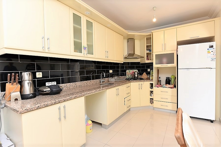 Просторная трёхкомнатная квартира в районе Махмутлар