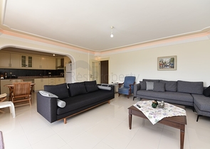 Просторная трёхкомнатная квартира в районе Махмутлар