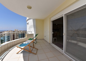 Просторная трёхкомнатная квартира в районе Махмутлар