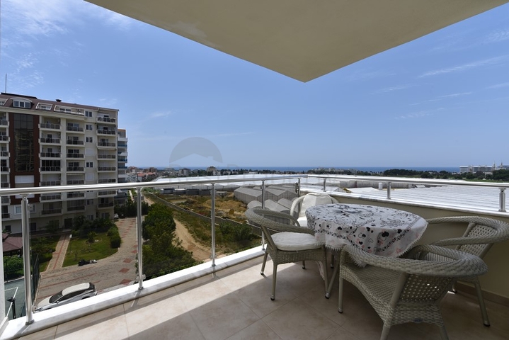 Меблированная квартира в районе Авсаллар с видом на море