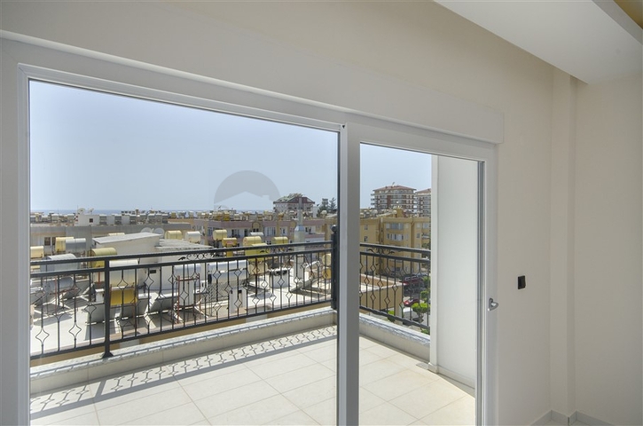 Пентхаус 3+1 от собственника в районе Махмутлар