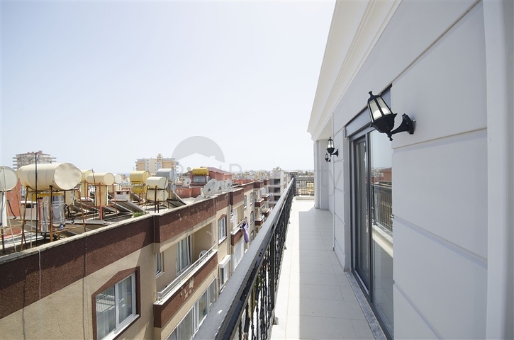 Пентхаус 3+1 от собственника в районе Махмутлар