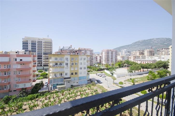 Пентхаус 3+1 в новом комплексе Махмутлара