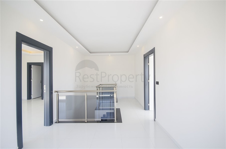 Пентхаус 3+1 в новом комплексе Махмутлара