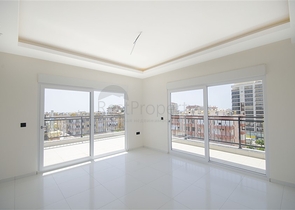 Пентхаус 3+1 в новом комплексе Махмутлара