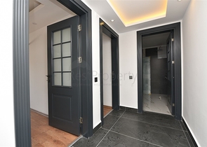 Просторный пентхаус с красивым видом в центре Аланьи