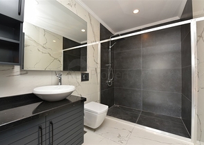 Просторный пентхаус с красивым видом в центре Аланьи