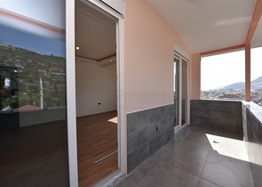 Просторный пентхаус с красивым видом в центре Аланьи