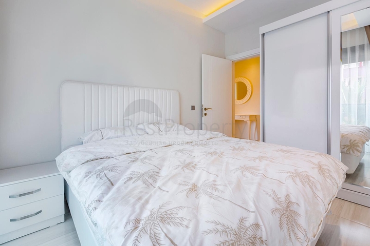 Меблированная двухкомнатная квартира в Авсалларе