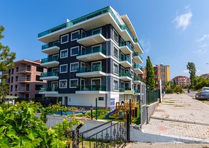 Меблированная двухкомнатная квартира в Авсалларе