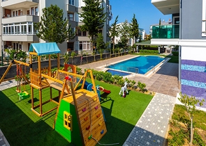 Меблированная двухкомнатная квартира в Авсалларе