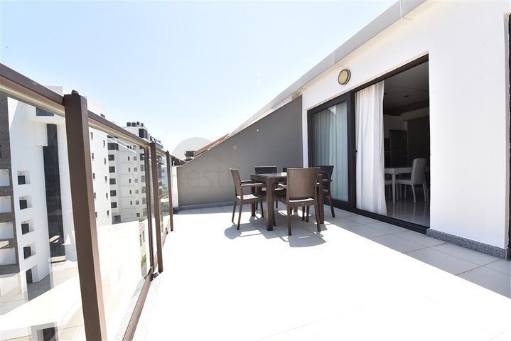 Меблированный пентхаус в районе Оба.