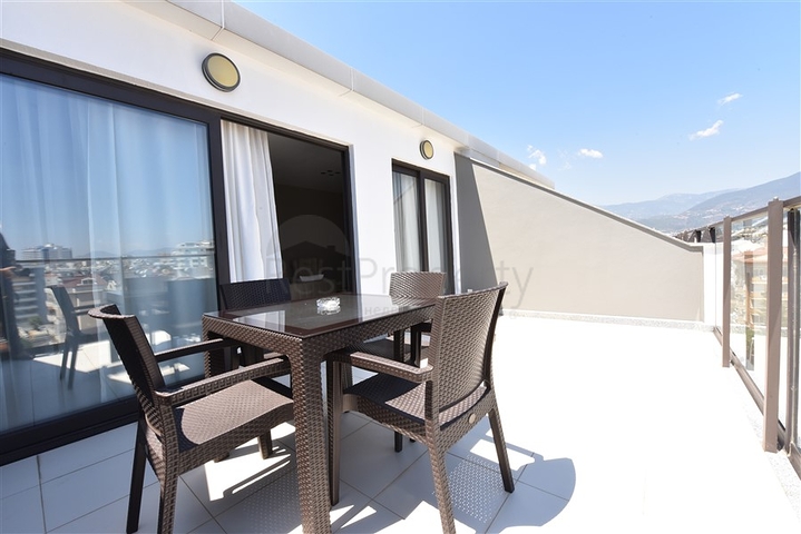 Меблированный пентхаус в районе Оба.