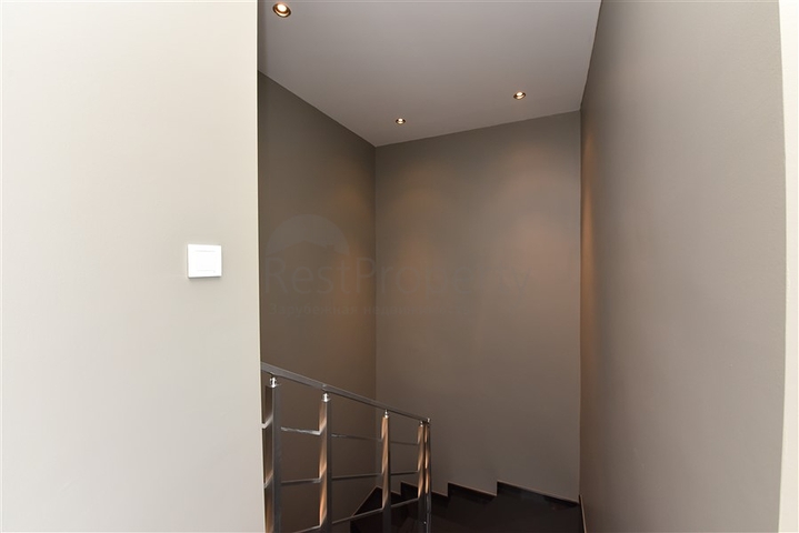 Меблированный пентхаус в районе Оба.