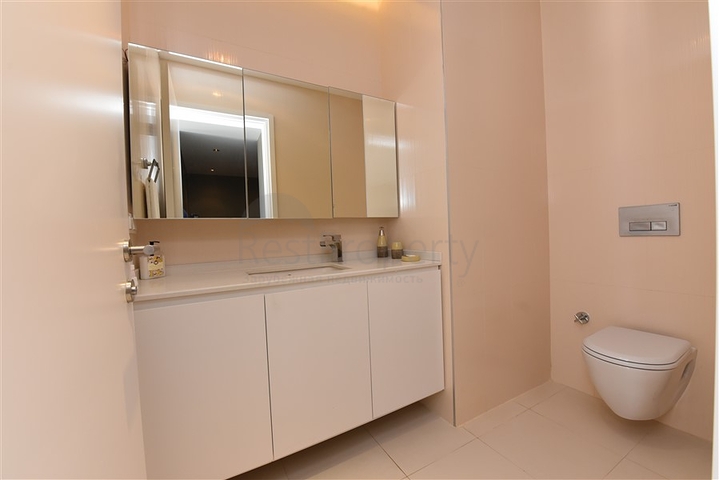 Меблированный пентхаус в районе Оба.