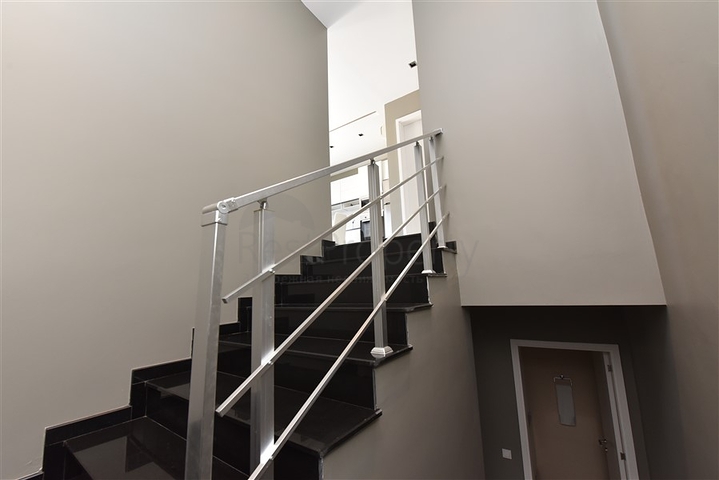 Меблированный пентхаус в районе Оба.