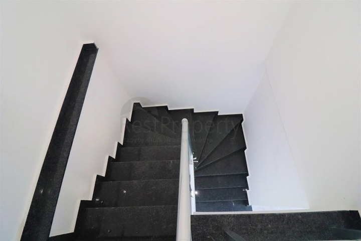 Пентхаус с видом на море в новом комплексе 