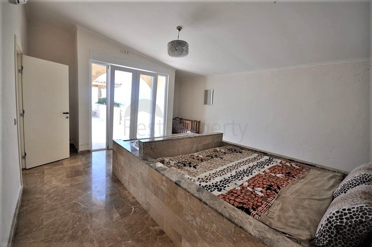 Вилла 4+2 в скандинавском стиле в районе Каргыджак 