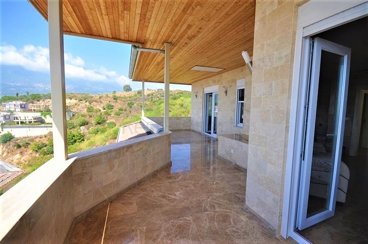 Вилла 4+2 в скандинавском стиле в районе Каргыджак 