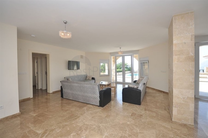 Вилла 4+2 в скандинавском стиле в районе Каргыджак 